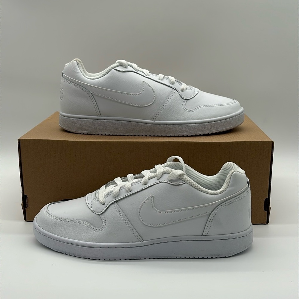Nike Women’s White Sneakers